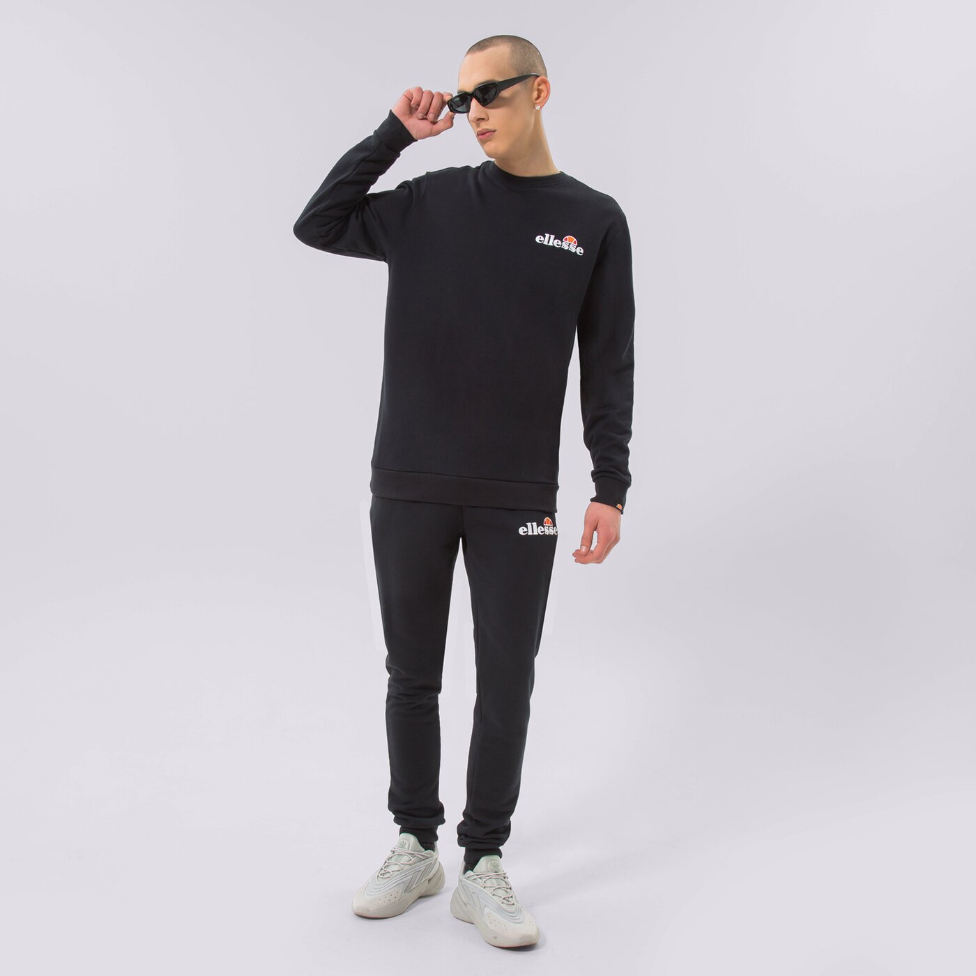 Мъжки суичър ELLESSE СУИТЧЪР FIERRO BLK shs08784011 цвят черен