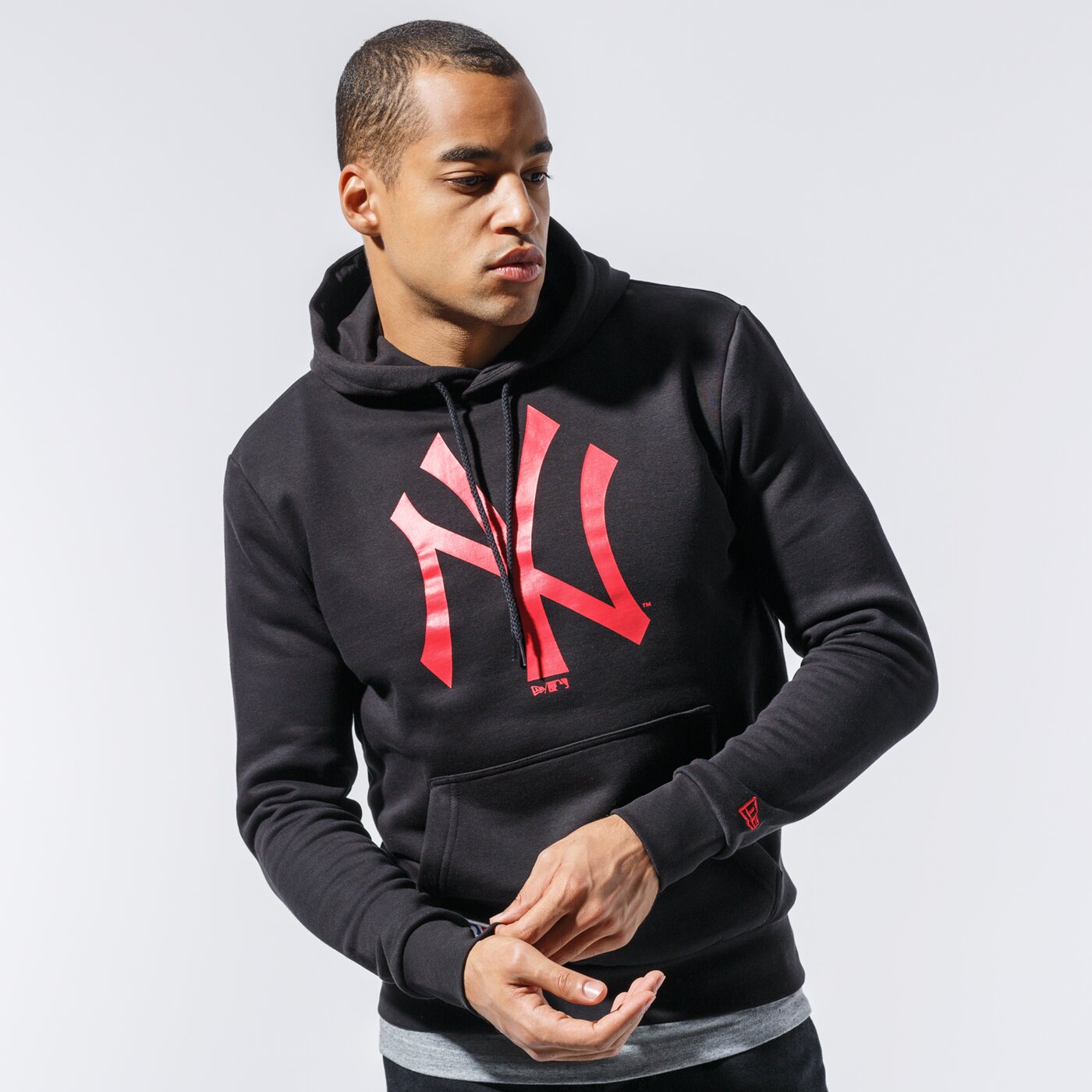 Мъжки суичър NEW ERA СУИТЧЪР С КАЧУЛКА MLB SEASONAL TEAM LOGO HDY NEYYAN  12485716 