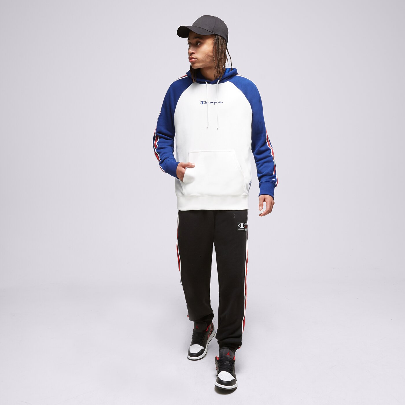 Мъжки суичър CHAMPION СУИТЧЪР С КАЧУЛКА HOODED SWEATSHIRT 218765ww001 цвят бял