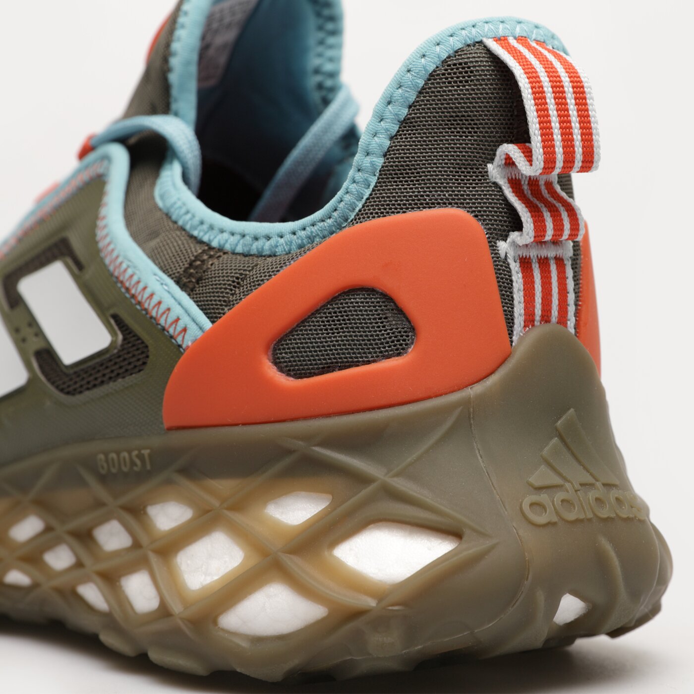Мъжки маратонки ADIDAS WEB BOOST hq6170 цвят зелен