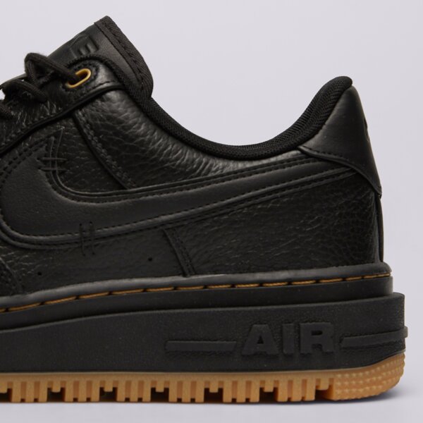 Мъжки маратонки NIKE AIR FORCE 1 LUXE db4109-001 цвят черен