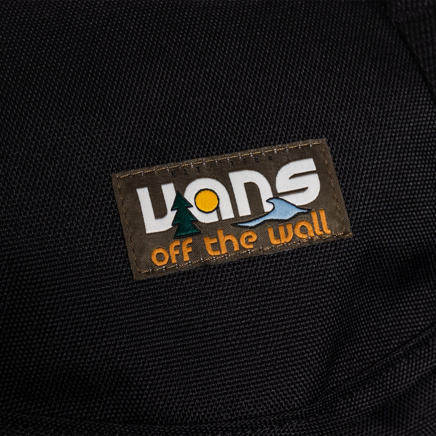 Детска раница VANS РАНИЦА COASTAL BACKPACK vn00035vblk1 цвят черен