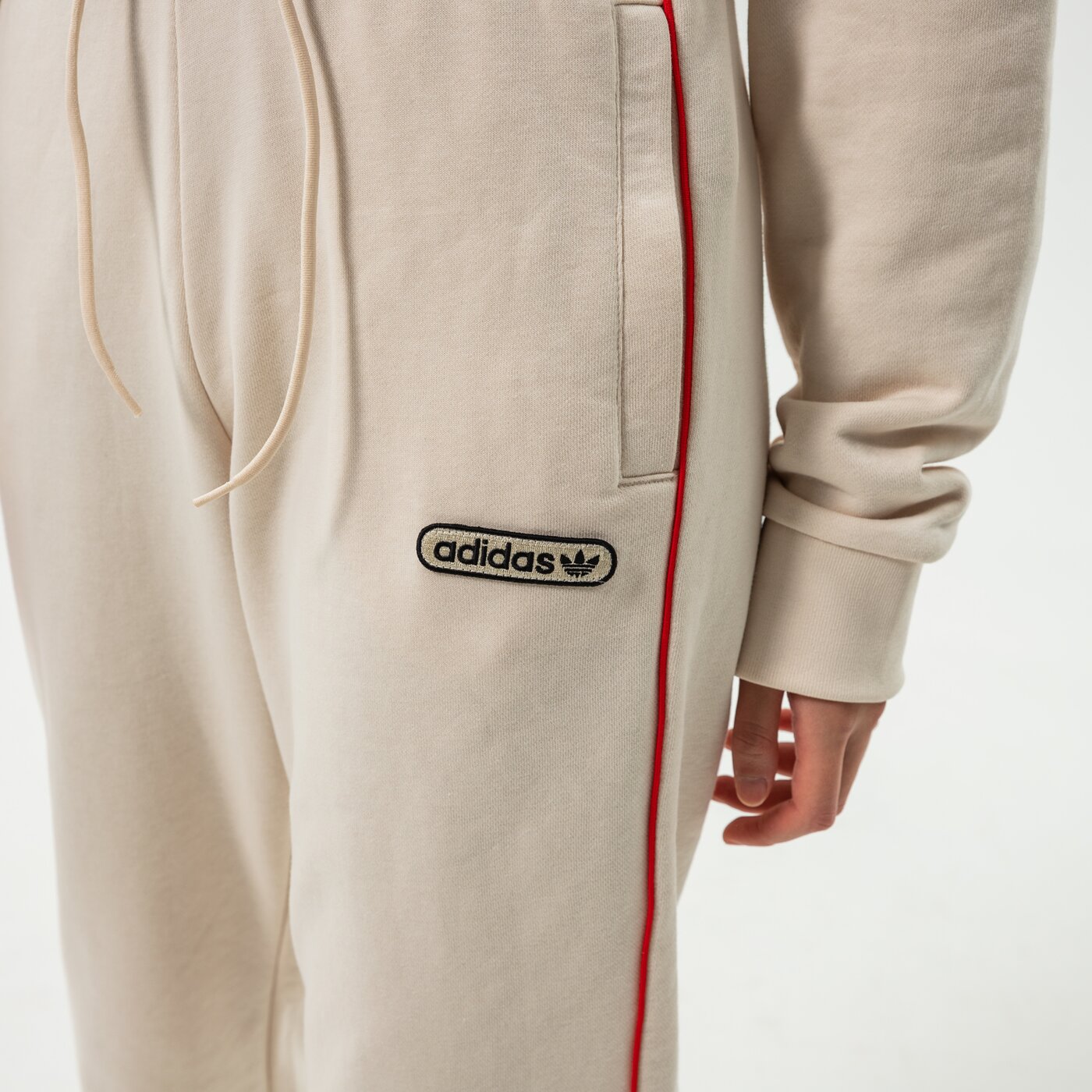 Дамски панталони ADIDAS ПАНТАЛОНИ SWEAT PANTS hl0030 цвят бежов