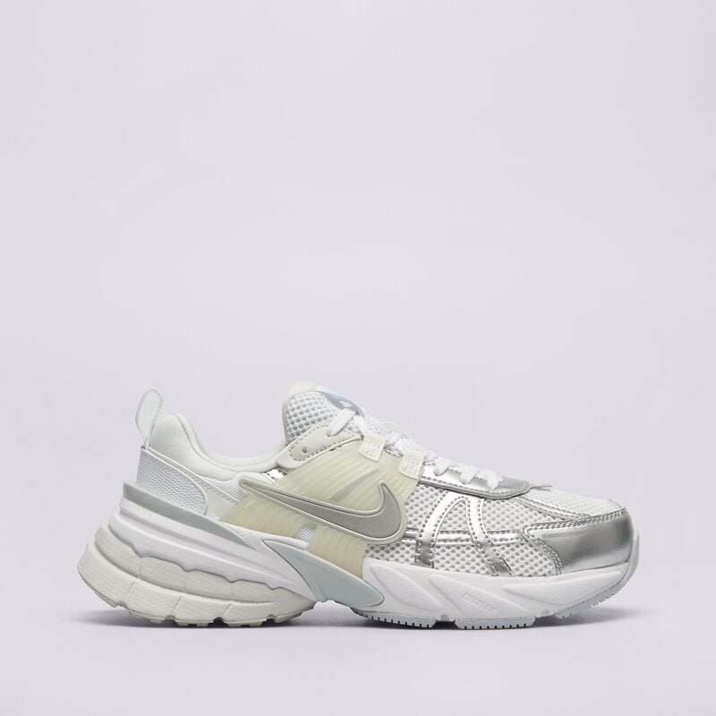 NIKE V2K RUN 