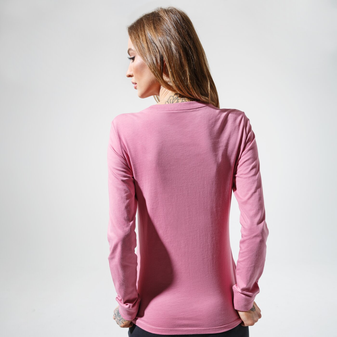 Дамска тениска NIKE ТЕНИСКА SPORTSWEAR bv6171-614 цвят розов