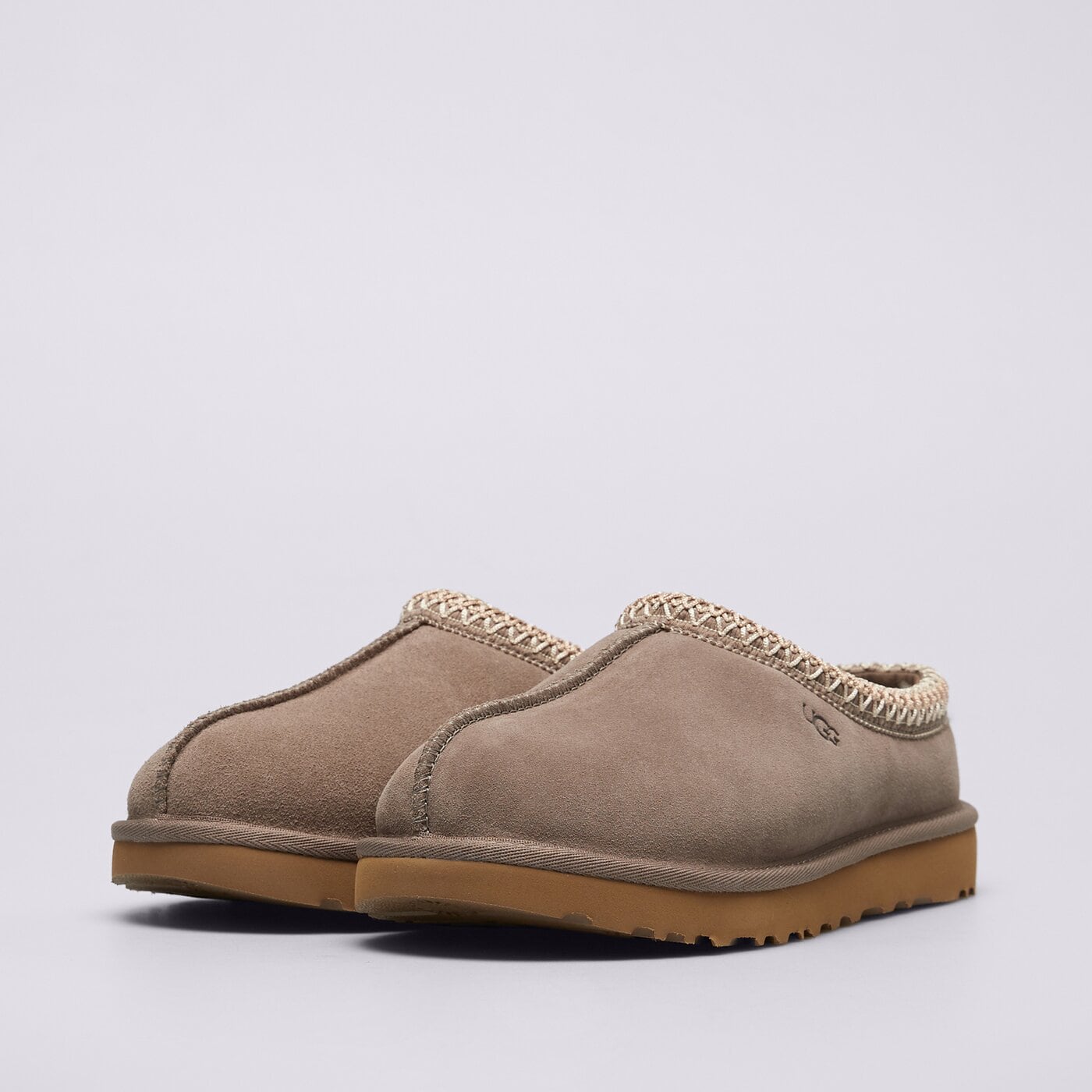 Дамски чехли и сандали UGG W TASMAN 5955-skp цвят кафяв