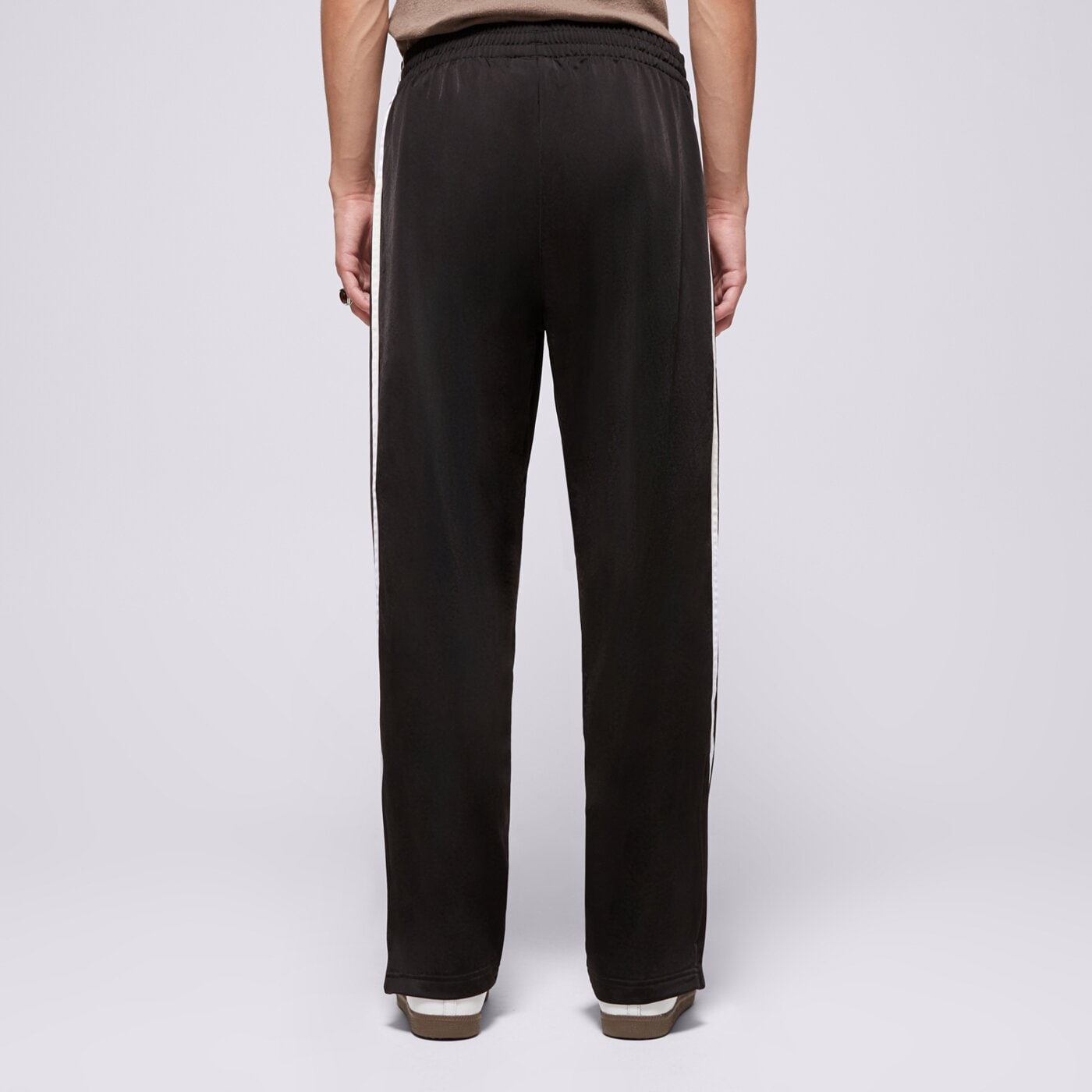 Мъжки панталони ADIDAS ПАНТАЛОНИ FIREBIRD PNT BLK ij7055 цвят черен