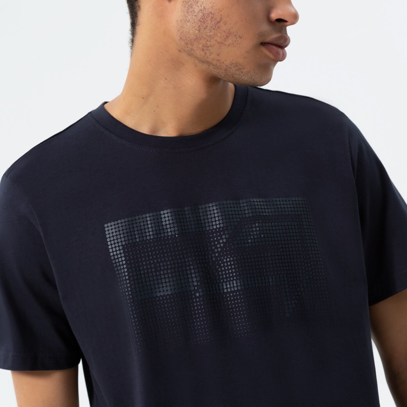 Мъжка тениска CONFRONT ТЕНИСКА CONTRAST PRINT cf122tsm71002 цвят черен