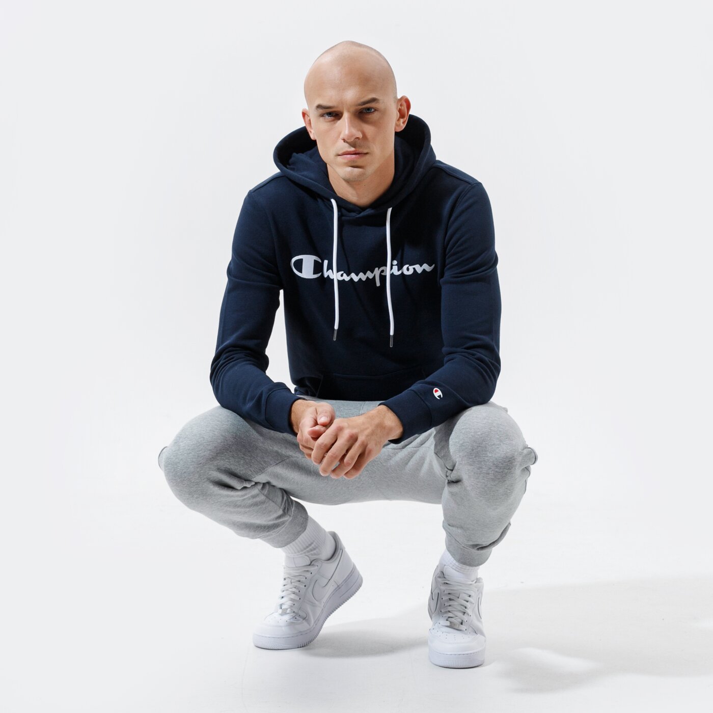 Мъжки суичър CHAMPION СУИТЧЪР С КАЧУЛКА HOODED SWEATSHIRT 214138bs501 цвят тъмносин