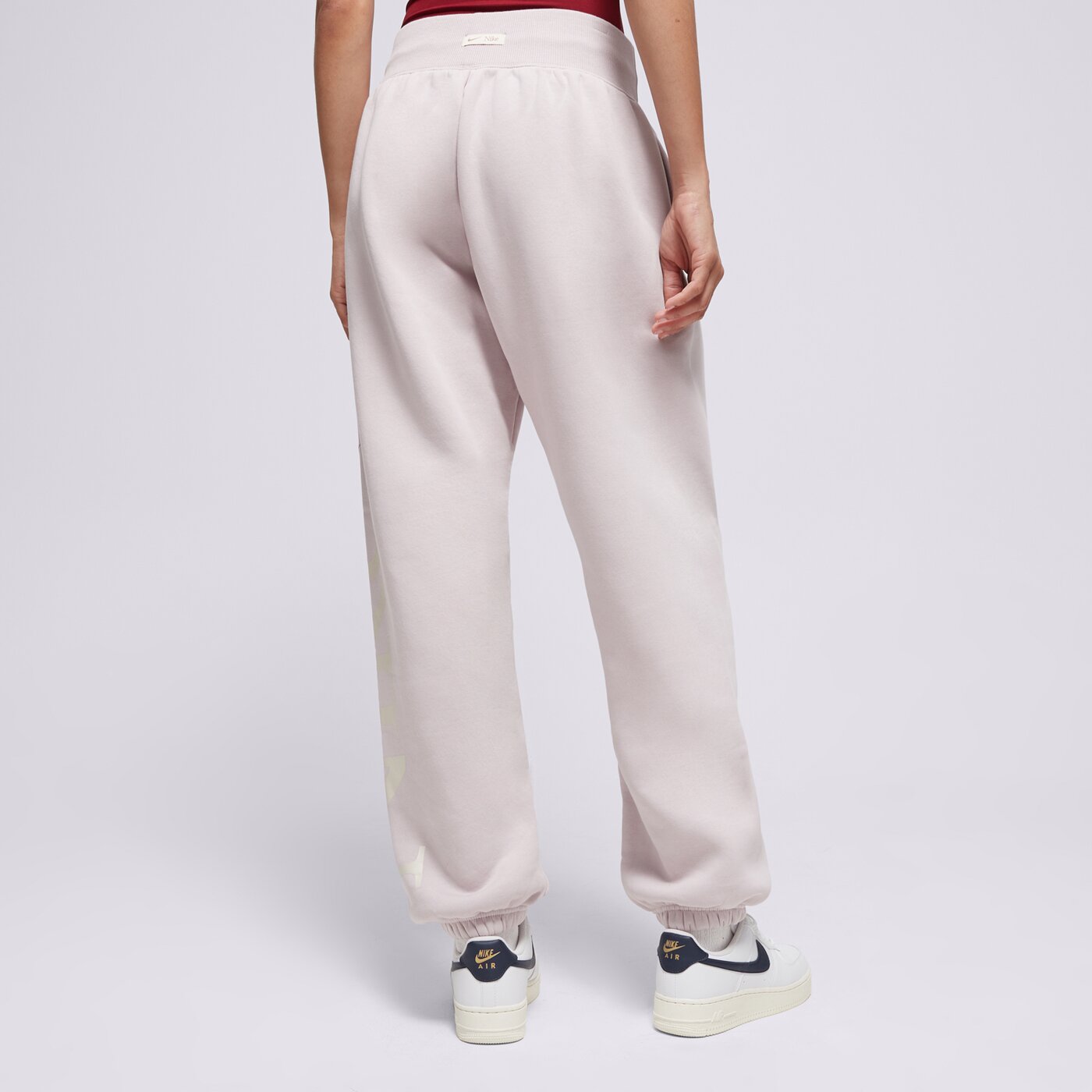 Дамски панталони NIKE ПАНТАЛОНИ W NSW PHNX FLC OS LOGO SWTPNT fn2552-019 цвят виолетов