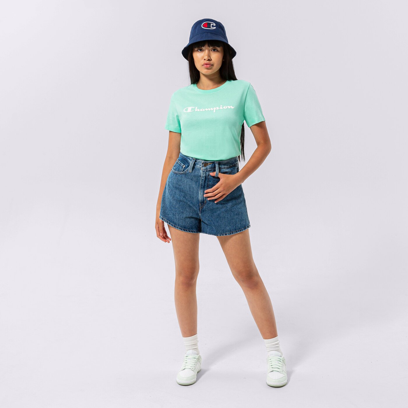 Дамска тениска CHAMPION ТЕНИСКА CREWNECK ТЕНИСКА 114911gs101 цвят зелен