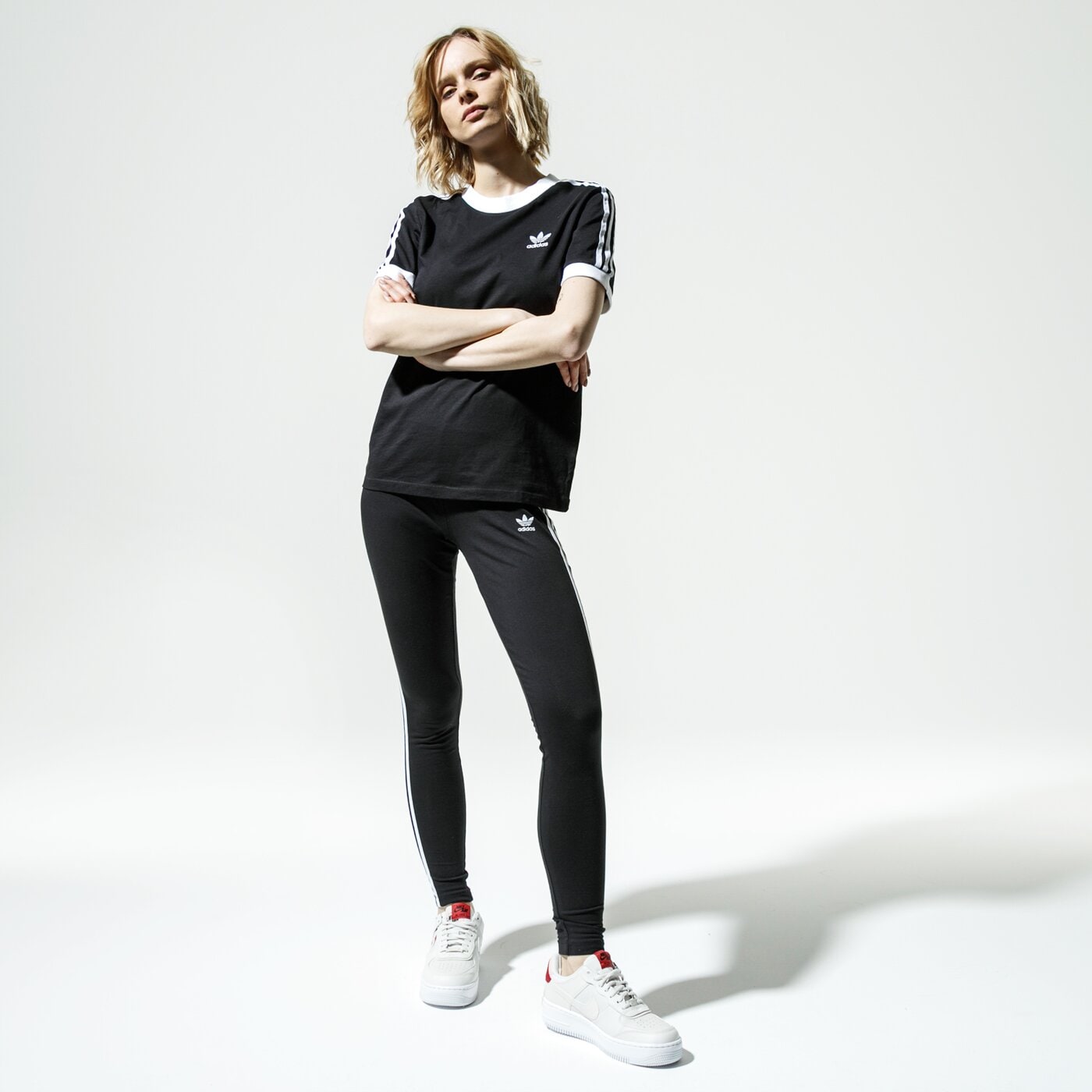 Дамски панталони ADIDAS КЛИН 3 STR TIGHT fm3287 цвят черен