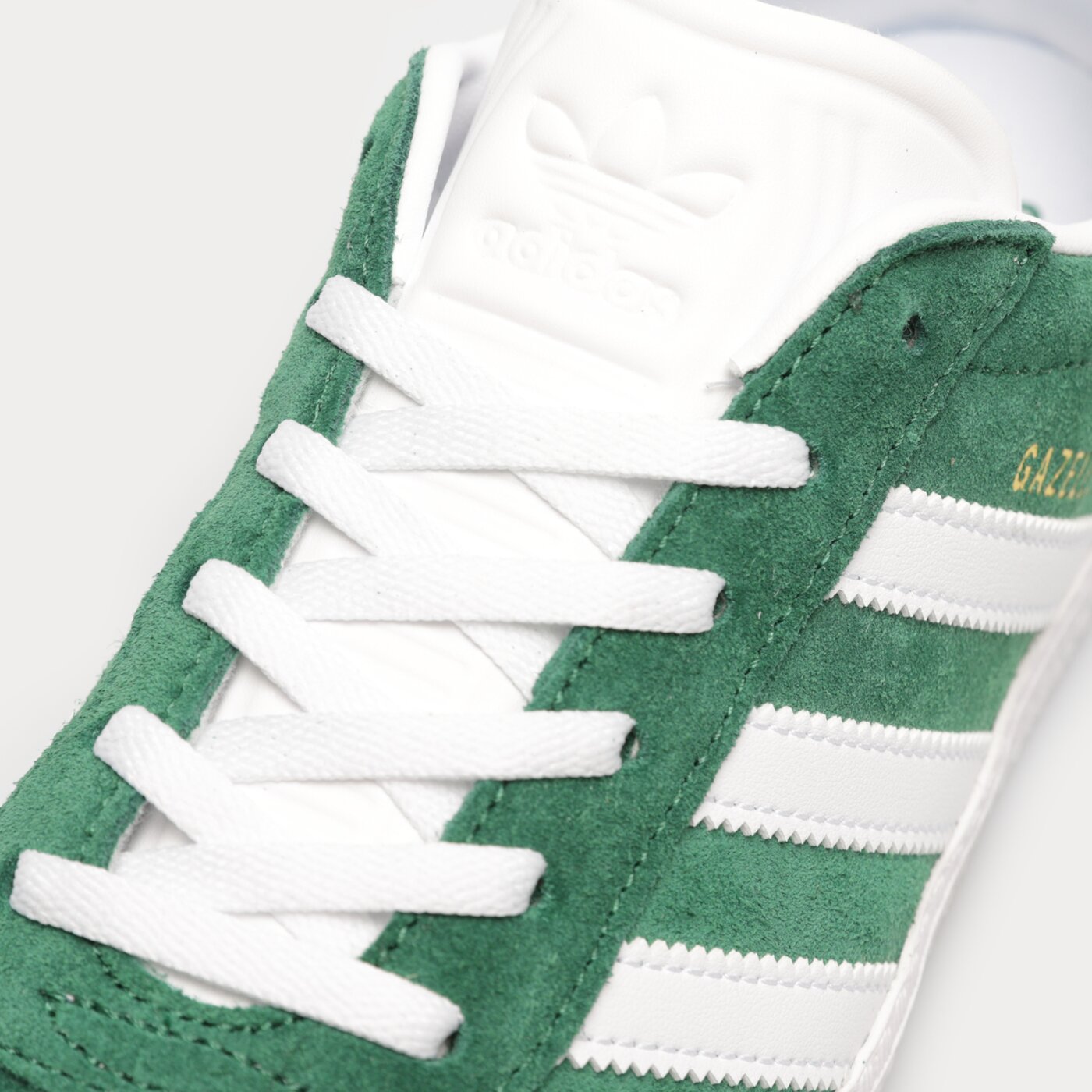 Детски маратонки ADIDAS GAZELLE J hp2881 цвят зелен