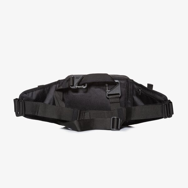 Дамски сак NIKE ЧАНТА NIKE SPORTSWEAR RPM cq3817-010 цвят черен