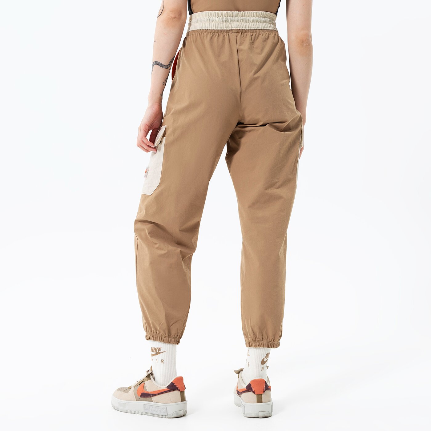 Дамски панталони NIKE ПАНТАЛОНИ W NSW WVN CARGO PANT SU dx2322-258 цвят кафяв