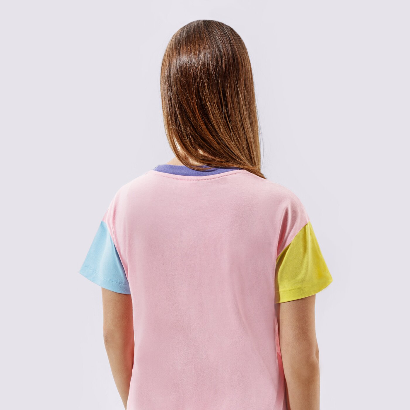 Дамска тениска CHAMPION ТЕНИСКА CREWNECK CROPТОП 114329ps024 цвят многоцветен