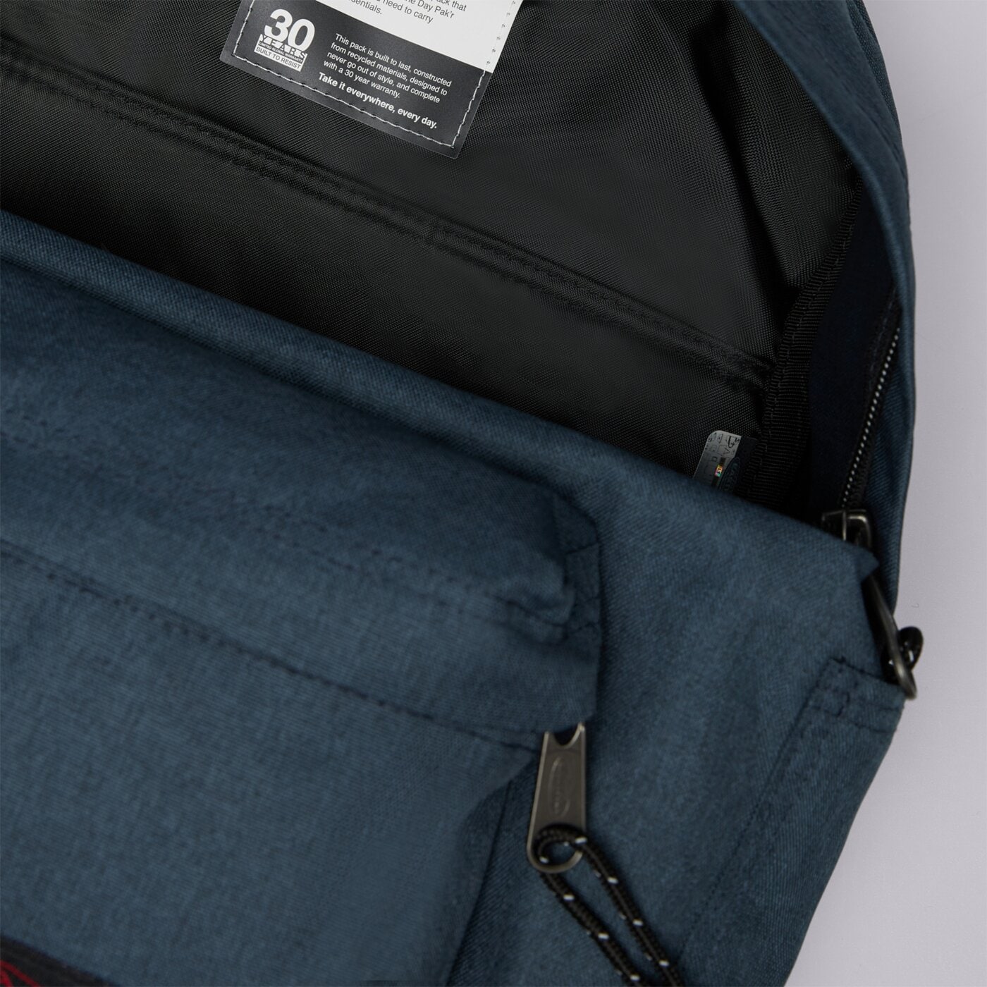Детска раница EASTPAK РАНИЦА DAY PAK'R TRIPLE DENIM ek0a5bg426w1 цвят тъмносин
