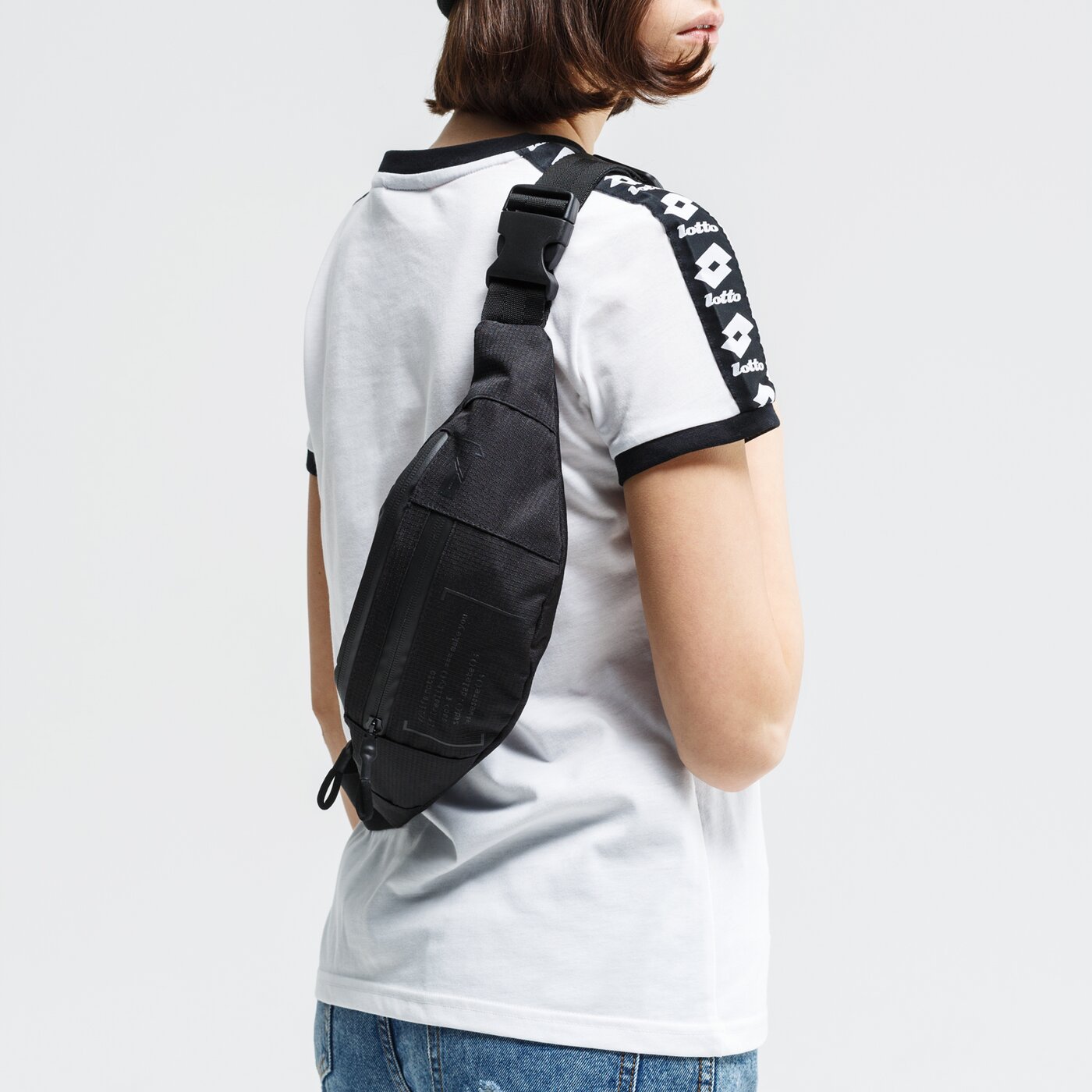 Дамска чанта за кръст CONFRONT ЧАНТА ЗА КРЪСТ COLORADO cf120nem91001 цвят черен