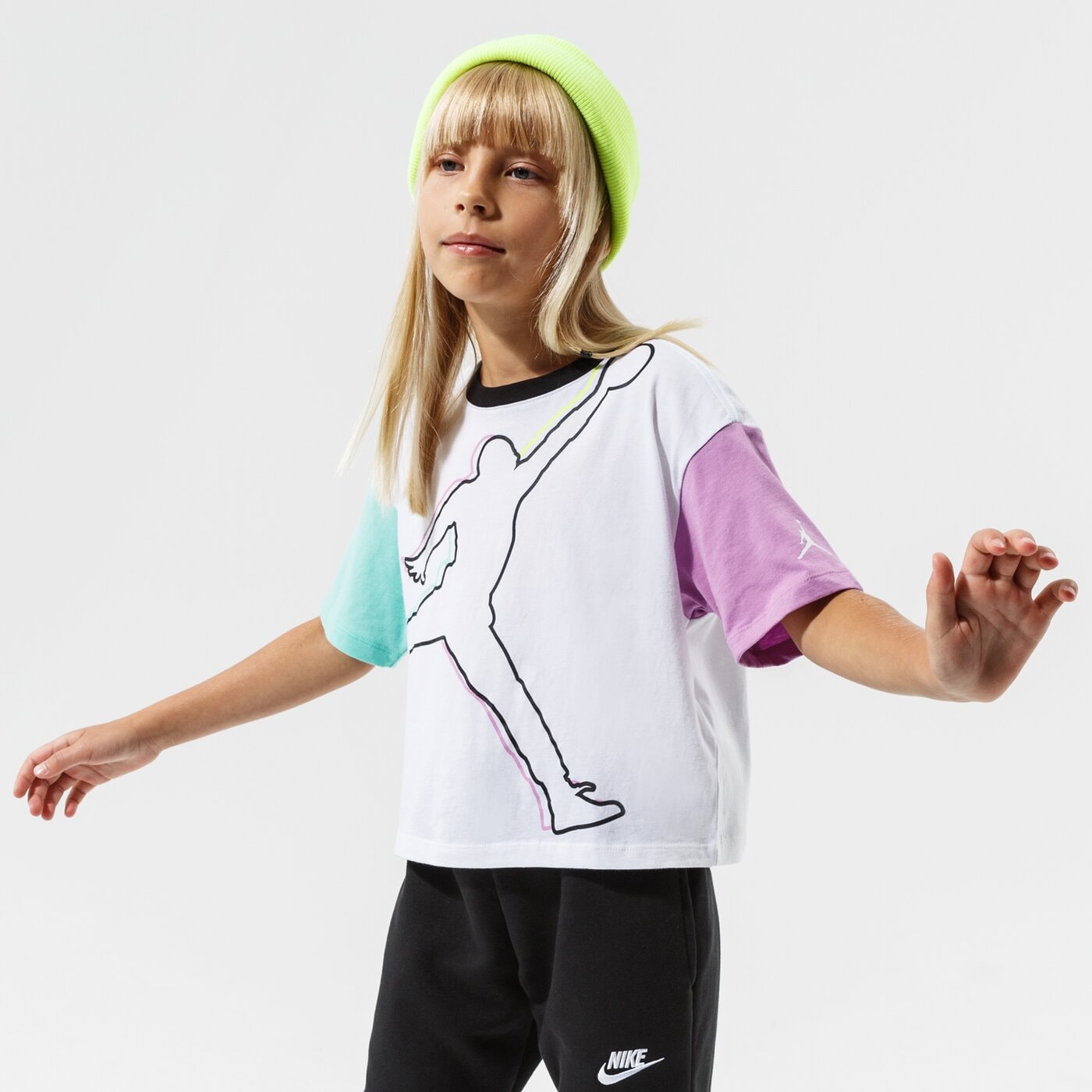 Детска тениска JORDAN ТЕНИСКА J'S ARE FOR GIRLS TEE GIRL 45a575-001 цвят бял