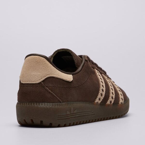 Дамски маратонки ADIDAS ADIDAS BRMD W js3971 цвят кафяв