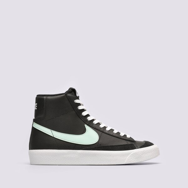 Детски маратонки NIKE BLAZER MID77 GS da4086-008 цвят черен