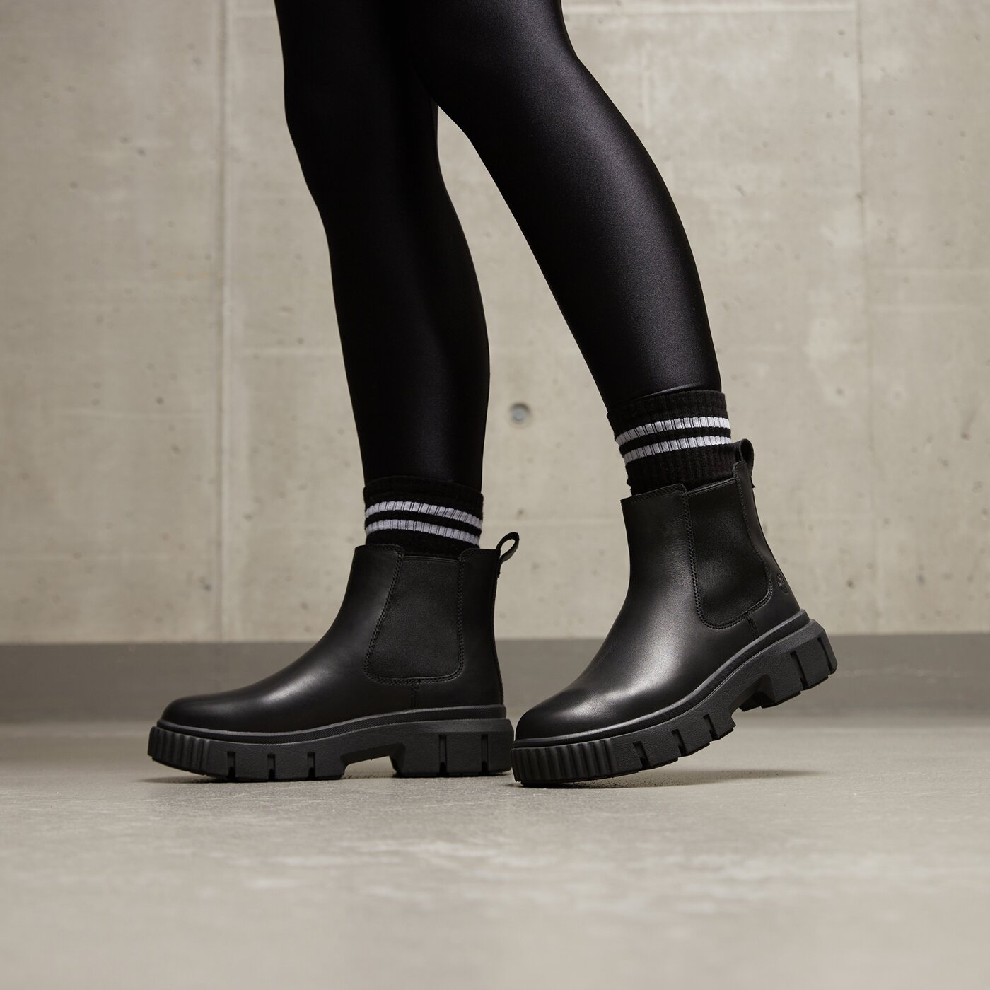 Дамски боти TIMBERLAND GREYFIELD CHELSEA tb0a5zcg0011 цвят черен