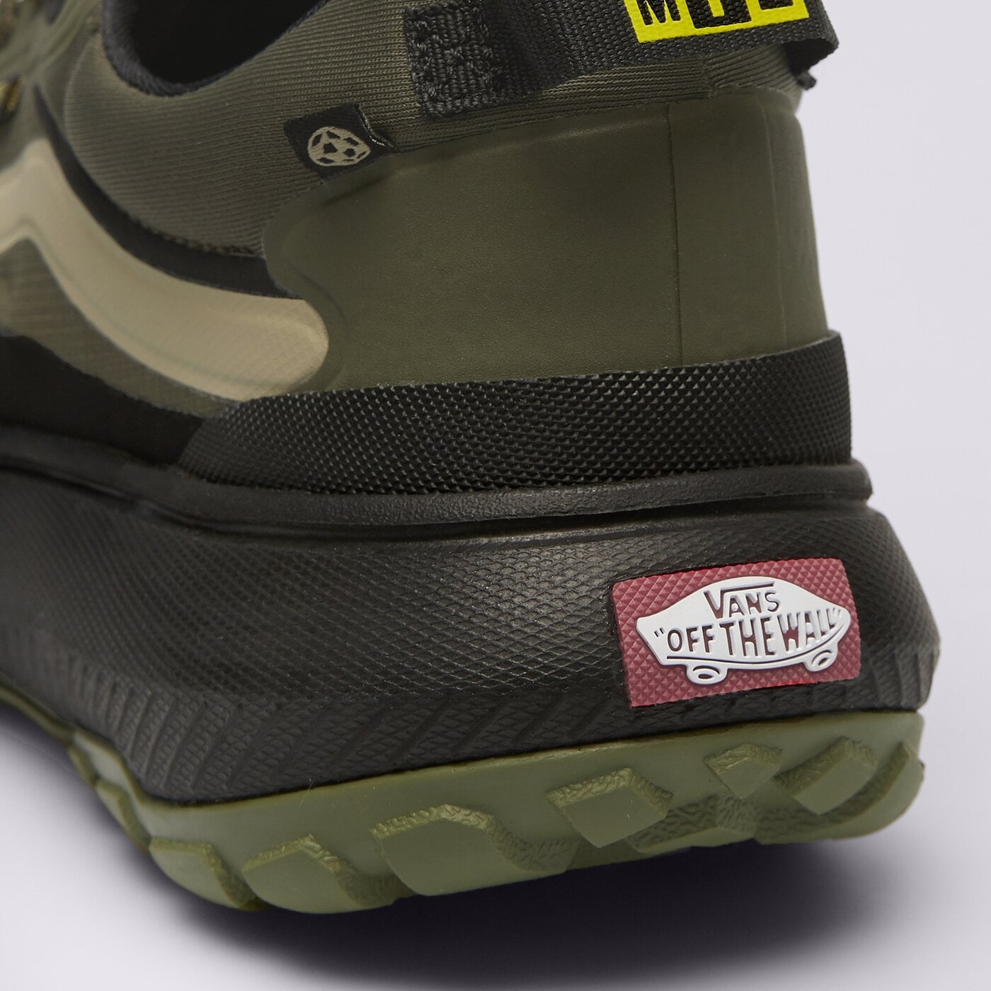 Мъжки маратонки VANS MTE CROSSPATH vn000cvuolv1 цвят зелен