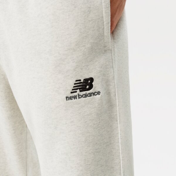 Дамски панталони NEW BALANCE ПАНТАЛОНИ NB ESSENTIALS UNI-SSENTIALS SWEATPANT up21500sah цвят сив