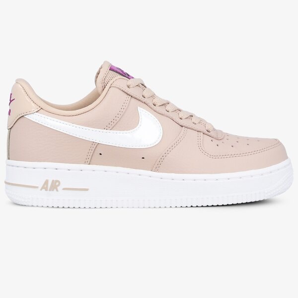 Дамски маратонки NIKE AIR FORCE 1 '07 SE ci3446-200 цвят розов