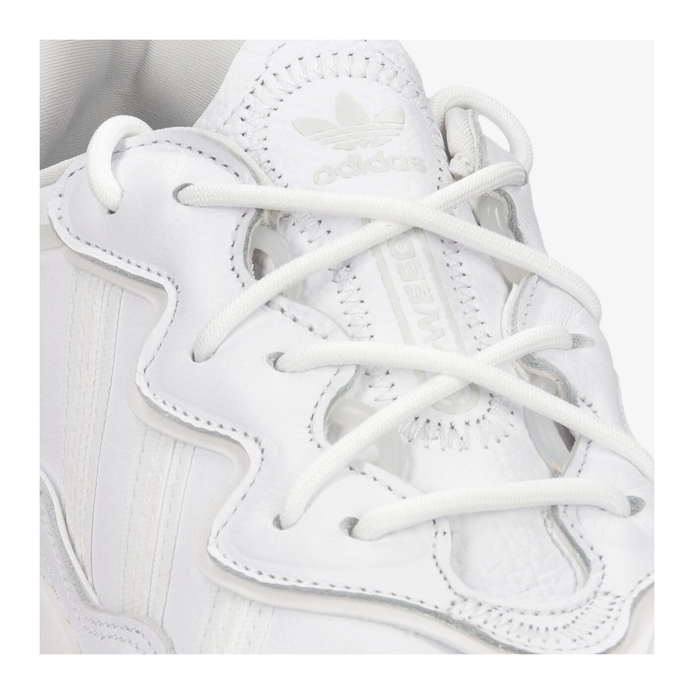 Мъжки маратонки ADIDAS OZWEEGO gw8013 цвят бял