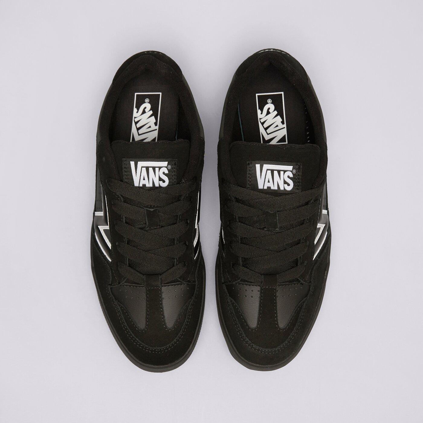 Мъжки маратонки VANS UPLAND vn000d25b8c1 цвят черен