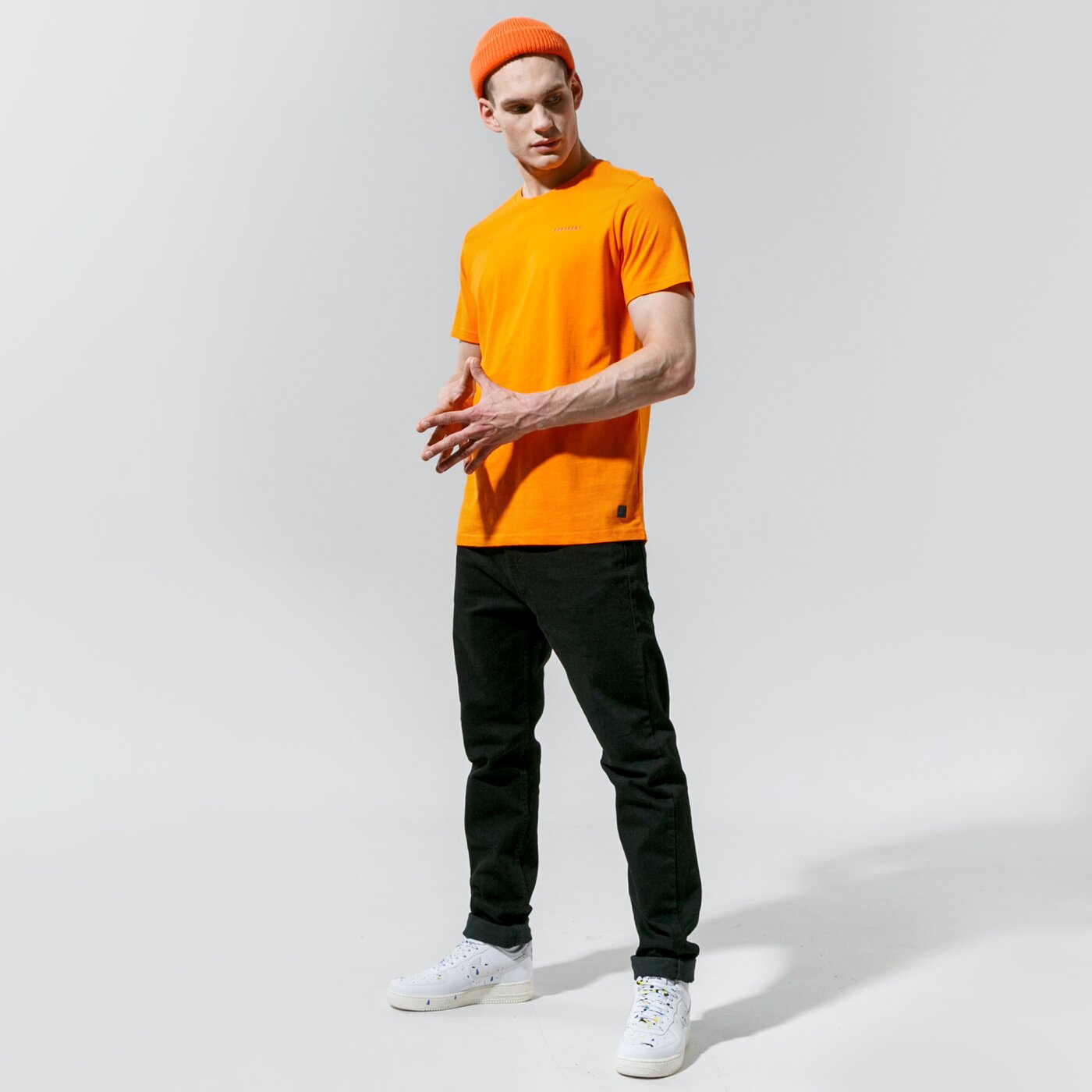 Мъжка тениска CONFRONT ТЕНИСКА BIG LOGO TEE ORA cf121tsm98002 цвят оранжев