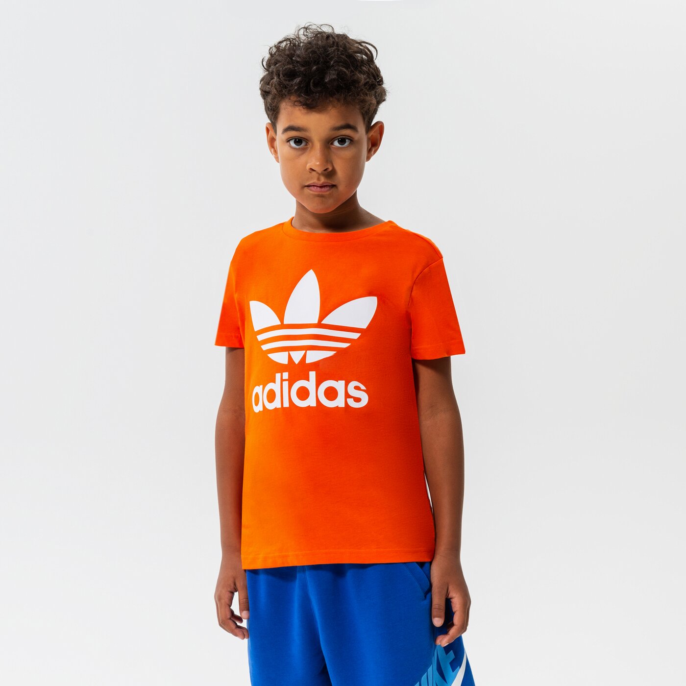 Детска тениска ADIDAS ТЕНИСКА TREFOIL TEE BOY hk0261 цвят оранжев