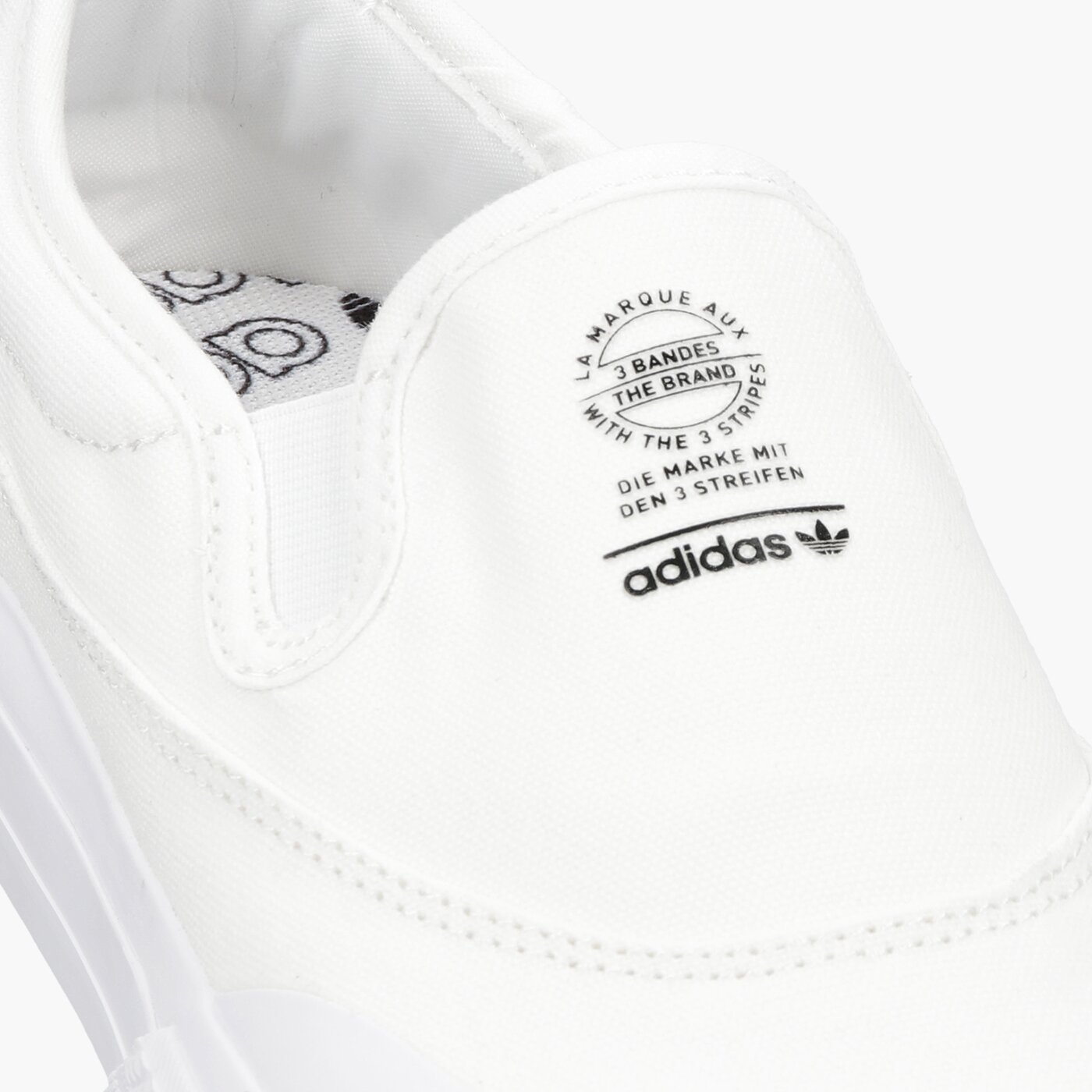 Дамски маратонки ADIDAS NIZZA RF SLIP s23725 цвят бял