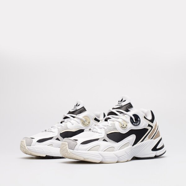 Дамски маратонки ADIDAS ASTIR W gy9549 цвят бял
