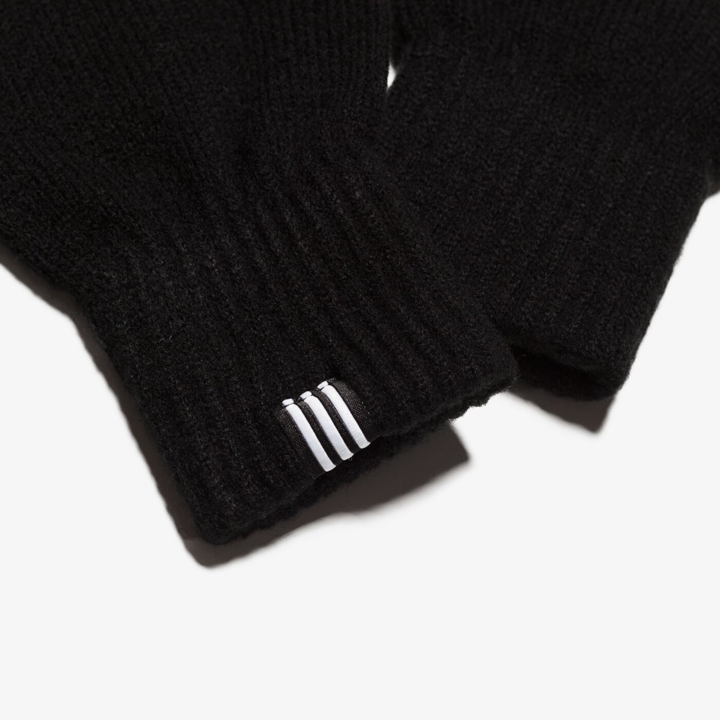 Дамски ADIDAS РЪКАВИЦИ ЗИМНИ GLOVES SMART PH br2818 цвят черен