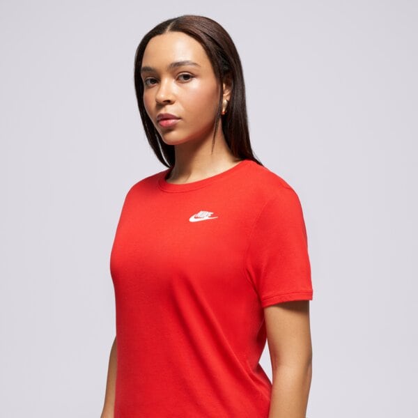Дамска тениска NIKE ТЕНИСКА W NSW CLUB SS TEE dx7902-657 цвят червен
