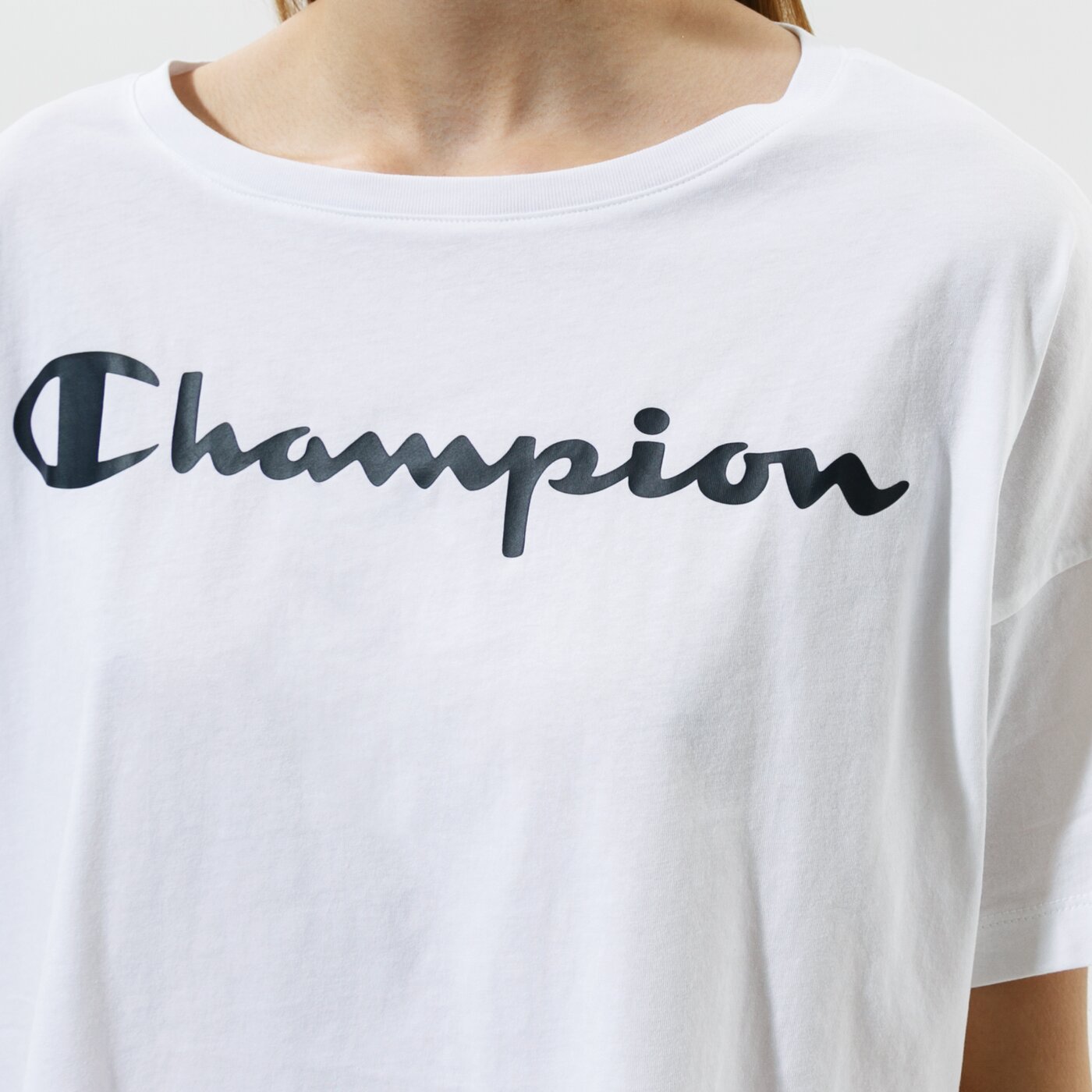 Дамска тениска CHAMPION ТЕНИСКА CREWNECK ТЕНИСКА 113970ww001 цвят бял