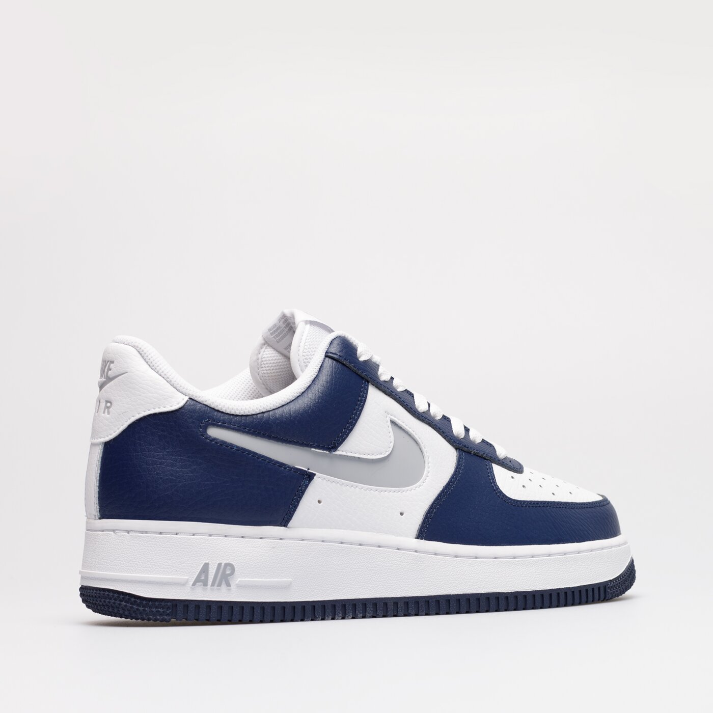 Мъжки маратонки NIKE AIR FORCE 1 dv3501-400 цвят бял