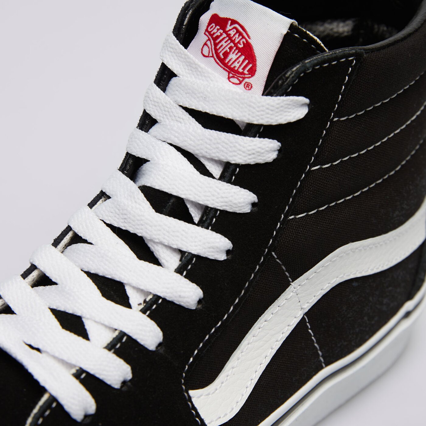Дамски маратонки VANS SK8-HI  vn000d5ib8c1 цвят черен