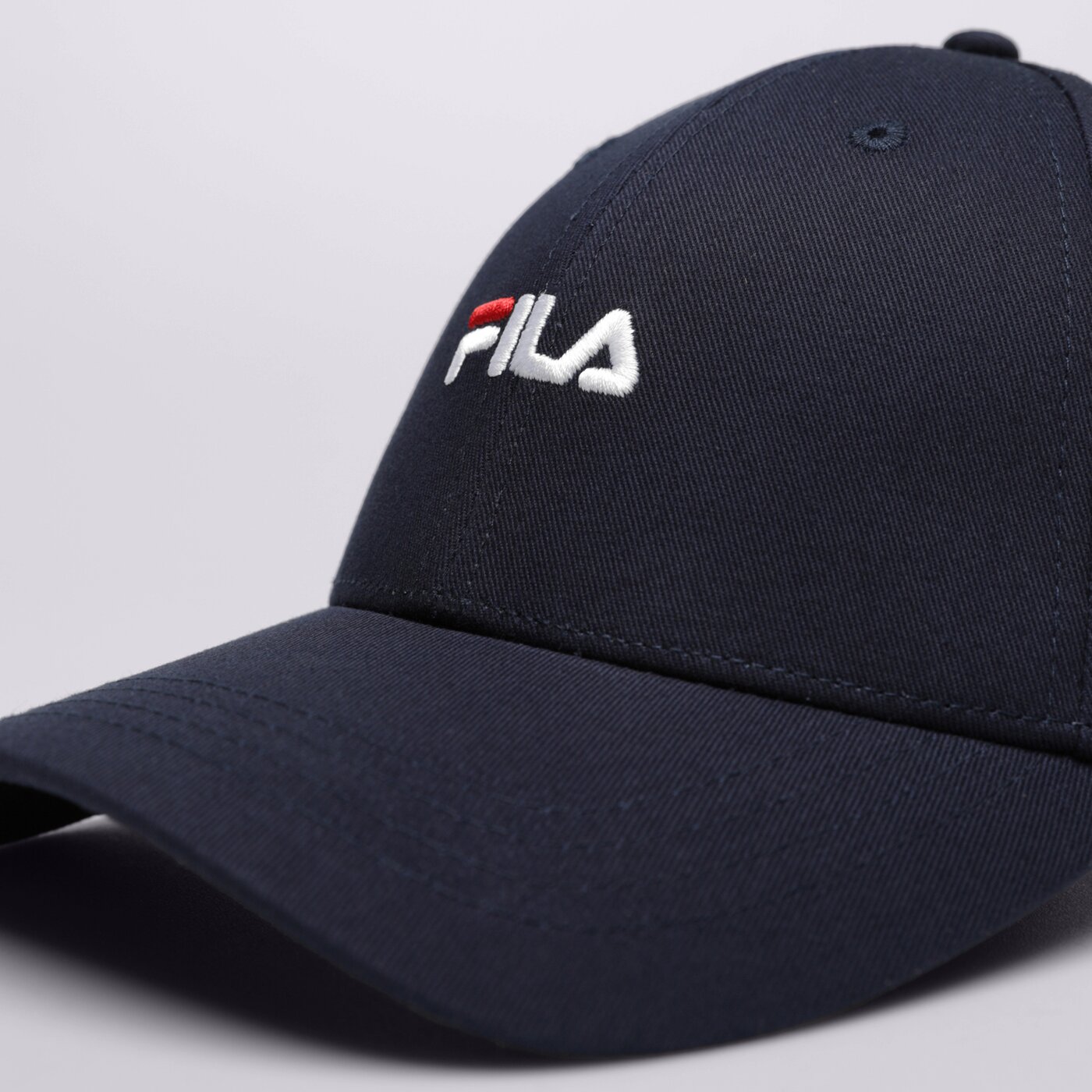 Дамска шапка с козирка FILA ШАПКА BASEBALL CAP xs23mig050410 цвят тъмносин