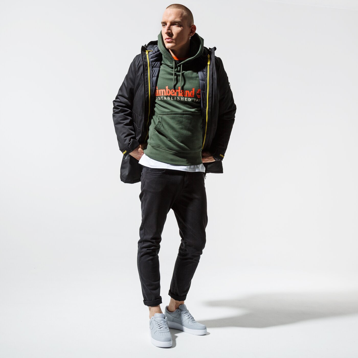 Мъжки суичър TIMBERLAND СУИТЧЪР ESSENTIAL ESTABLISHED 1973 tb0a1y2du311 цвят зелен