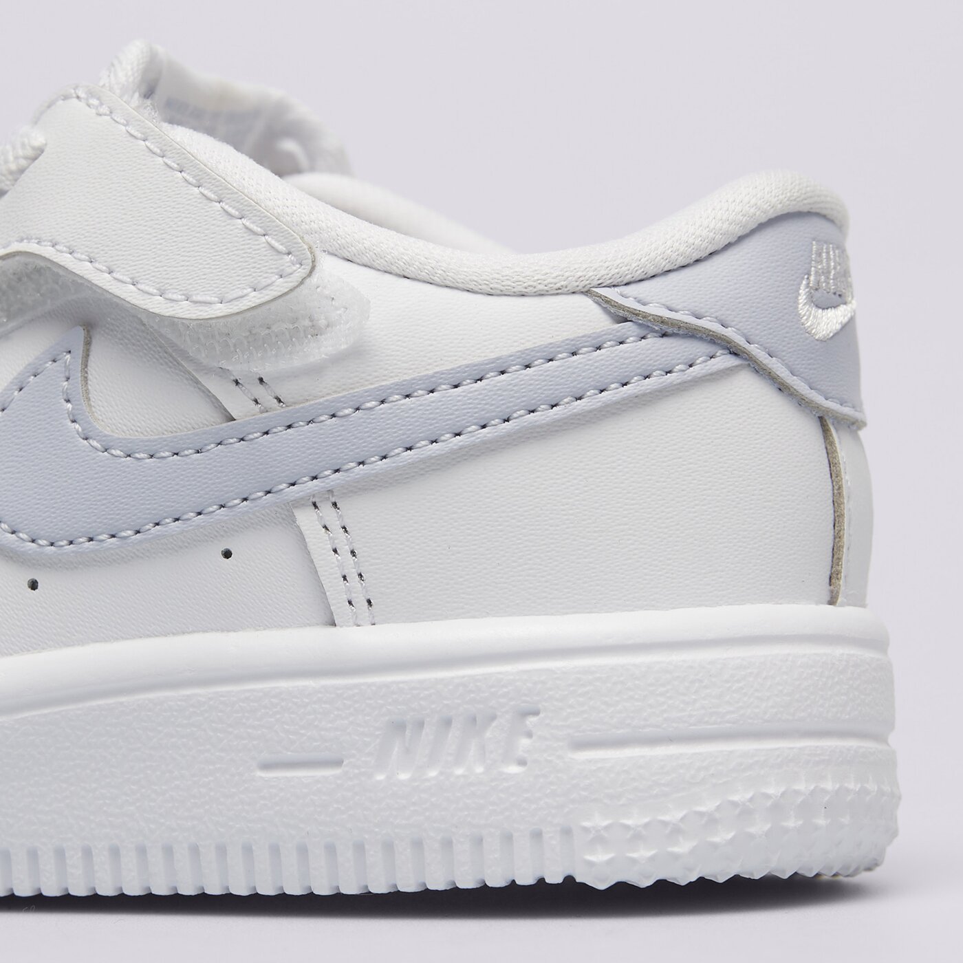 Детски маратонки NIKE FORCE 1 LOW EASYON (TD) ih4491-112 цвят бял