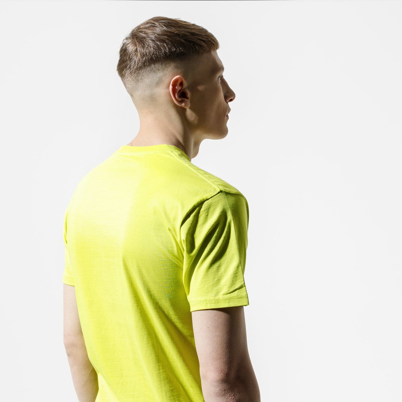 Мъжка тениска VANS ТЕНИСКА MN VANS CLASSIC SULPHUR SPRING/ASPHALT vn000gggync1 цвят жълт