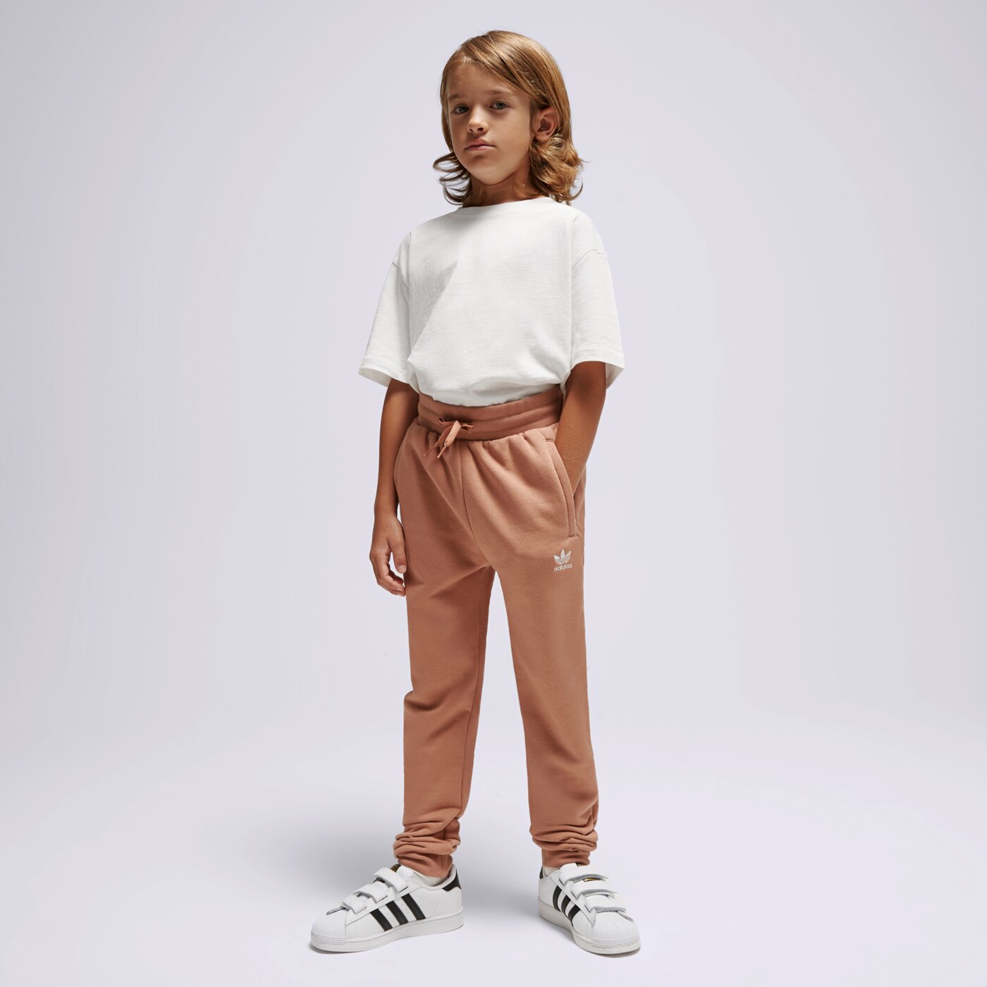 Детски панталони ADIDAS ПАНТАЛОНИ PANTS BOY ic6134 цвят кафяв