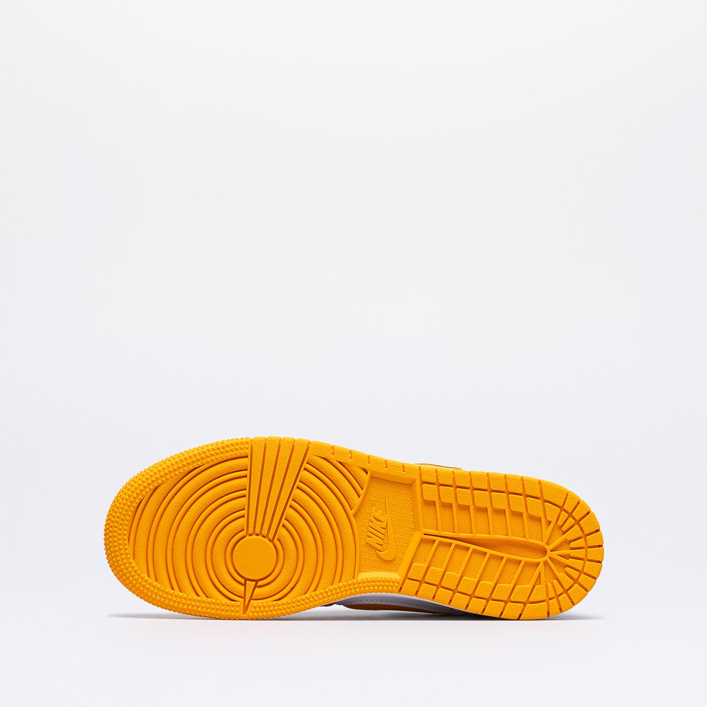 Детски маратонки AIR JORDAN 1 LOW FLYEASE  dn4639-107 цвят бял