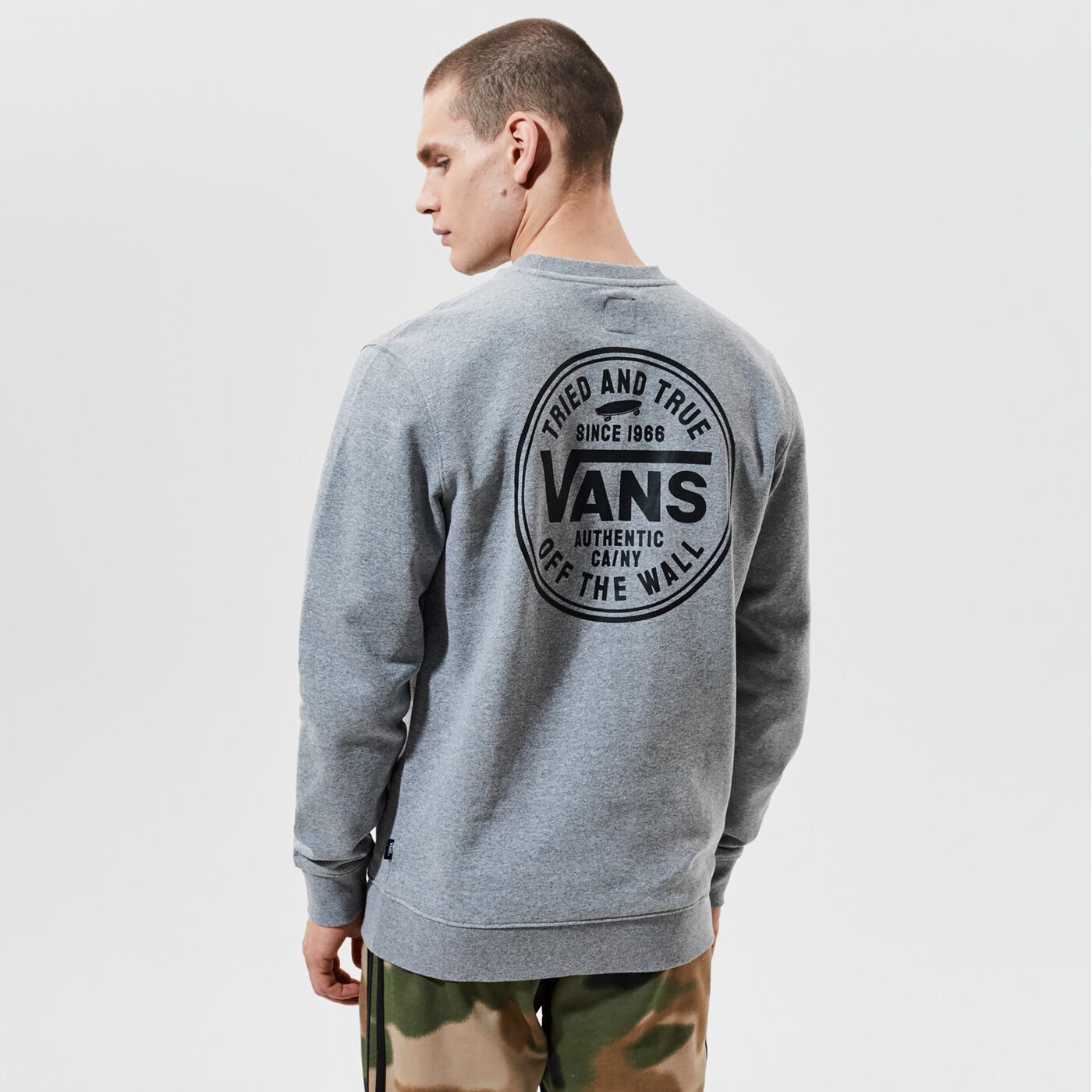 Мъжки суичър VANS СУИТЧЪР MN TRIED AND TRUE CREW CEMENT HEATHER vn0a54ay02f1 цвят сив