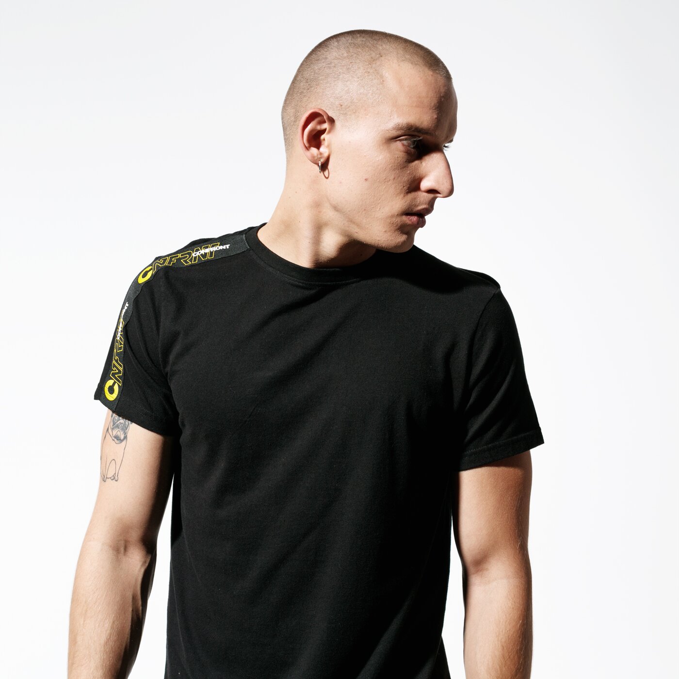 Мъжка тениска CONFRONT ТЕНИСКА TAPE TEE cf39tsm62001 цвят черен