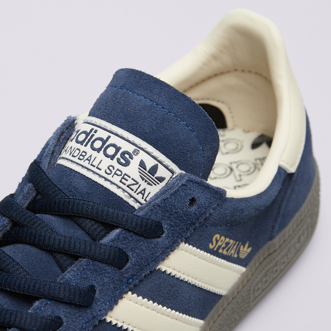 Дамски маратонки ADIDAS HANDBALL SPEZIAL if7087 цвят тъмносин