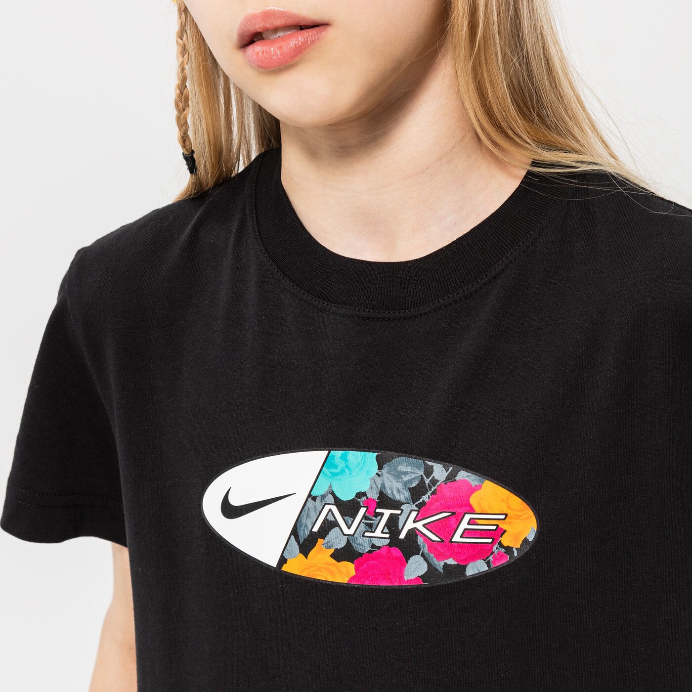 Детска тениска NIKE ТЕНИСКА G NSW TEE DPTL RTL GIRL do1329-010 цвят черен
